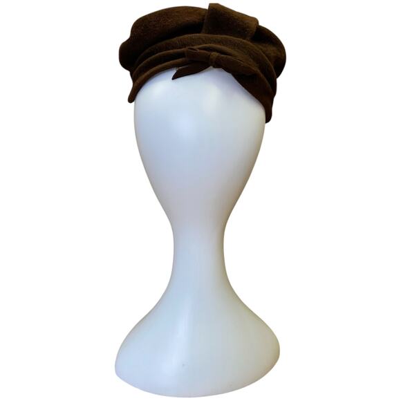 1940s Jeanne Tete Brown Wool Felt Perch Hat – Sculptural Tilt Style main image 5
